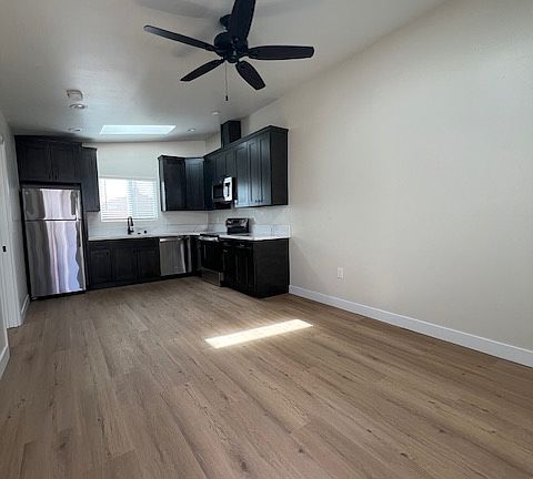 3rd image of 3545 College Ave