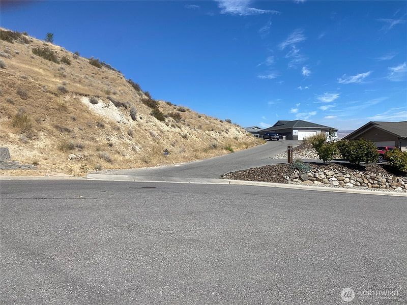 2nd image of 1936 Dorner Place
