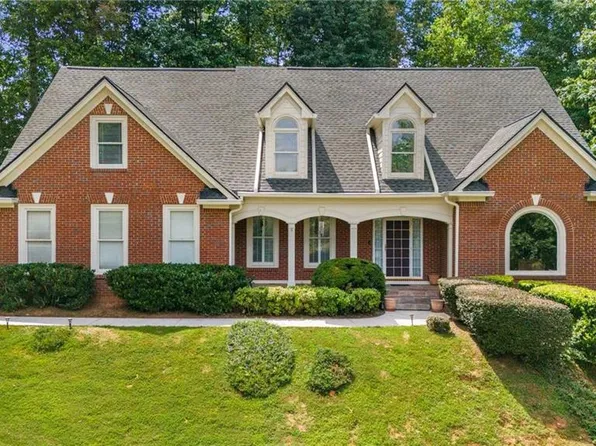 5873 Millstone Ln, Stone Mountain, GA 30087