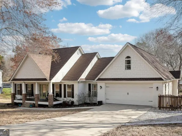 3928 Fieldstone Dr, Gainesville, GA 30506