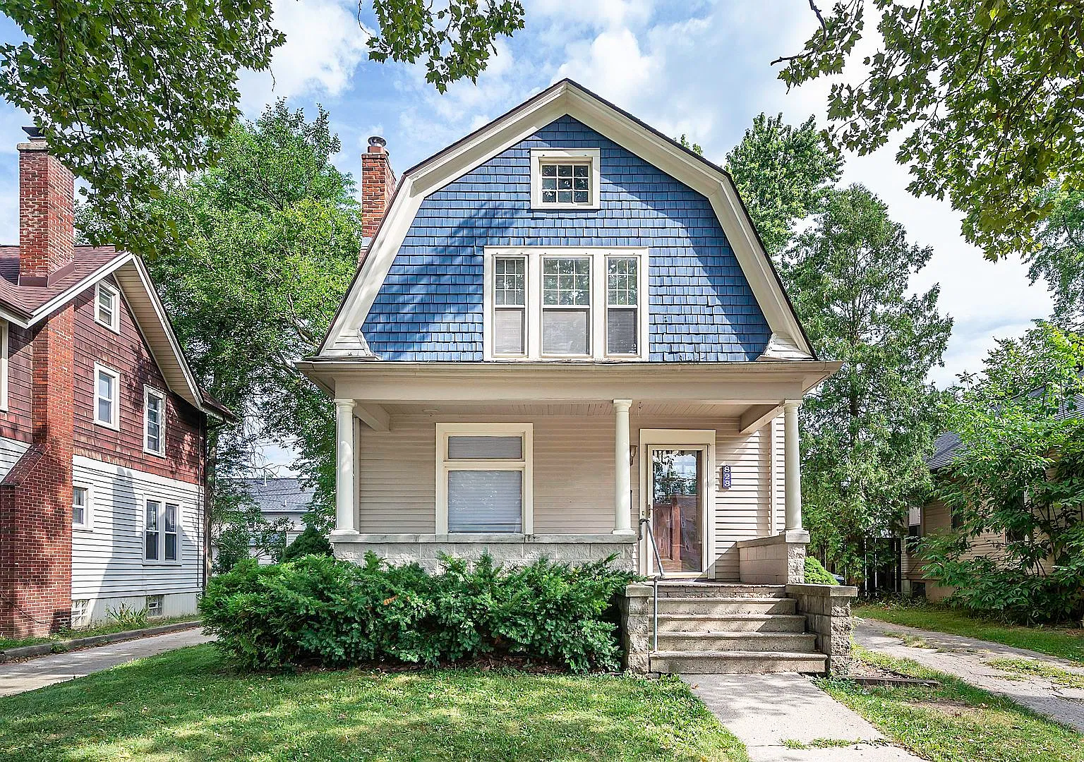 823 Dewey Avenue - 1 — Photo 1