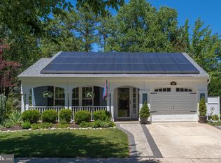 46 Dunstable Rd, Southampton, NJ 08088