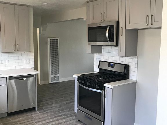 Brand New Range, Microwave & Dishwasher