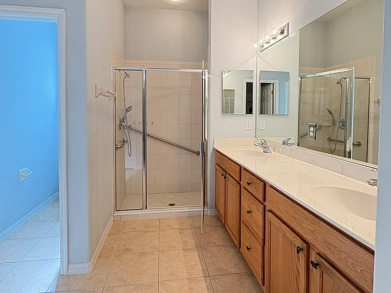 9741 Las Casas Dr — Photo 8