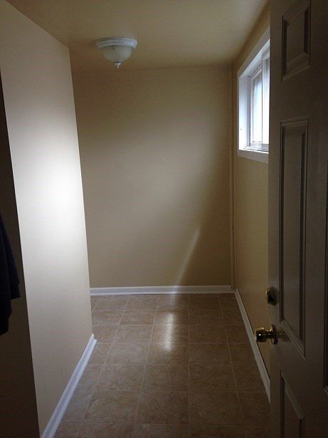 2nd image of 11211 S Vernon Ave