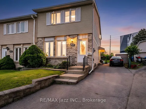 810 Kilkenny Ct, Oshawa, ON L1J 7B7