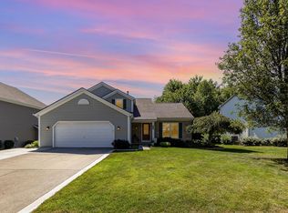 1165 E Glen Echo Ln, Loveland, OH 45140
