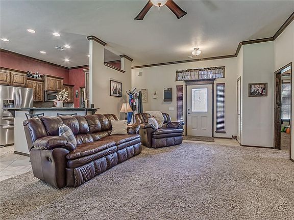5th image of 21420 SE 103rd St