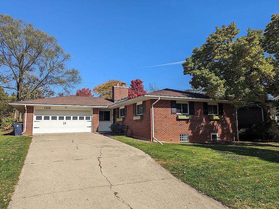 1st image of 1224 Snyder Ave