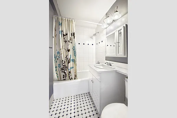 Sold by Stribling | media 19