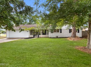 2099 Rustwood Dr, Biloxi, MS 39532