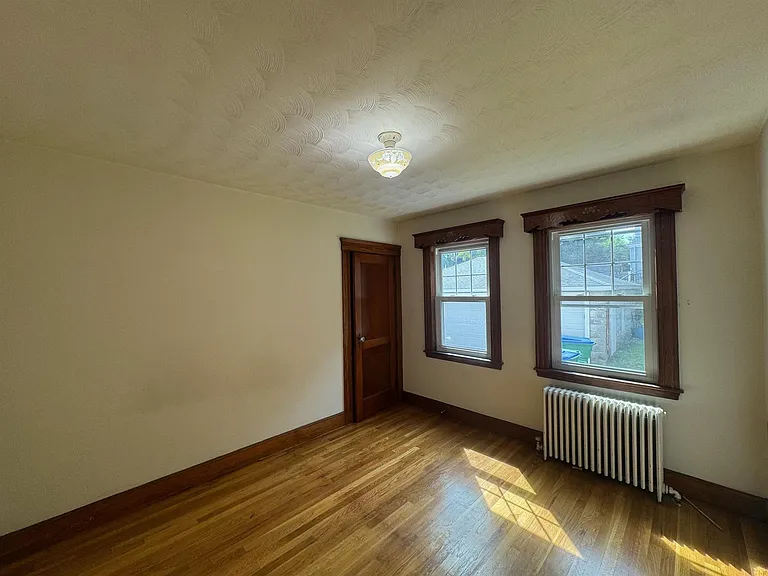 29 Frederick Ave #2 — Photo 17