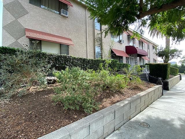 1st image of 900 N Orange Grove Ave #8