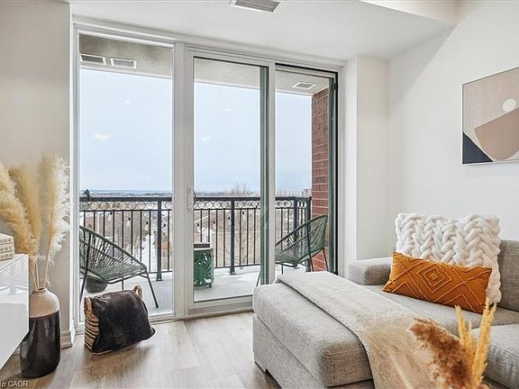 5th image of 2750 King St E #404