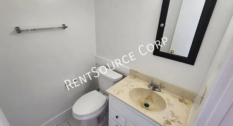 1359 Springfield St #A — Photo 16