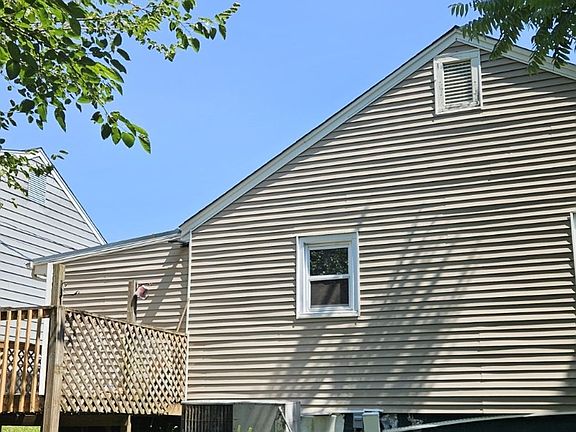 2nd image of 1744 Price Ave