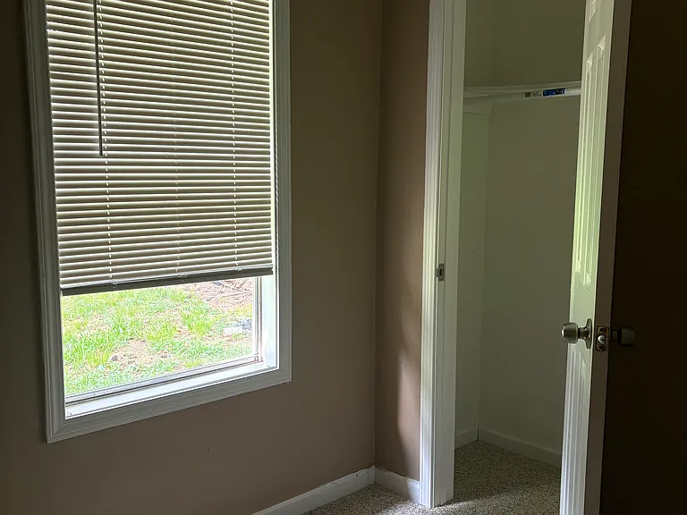 6272 Creekford Dr — Photo 10