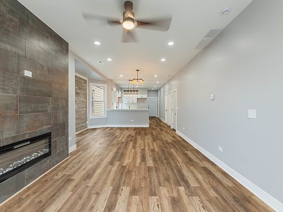 5th image of 6012 S Bishop St