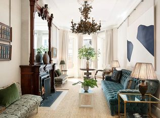 118 E 64th St, New York, NY 10065