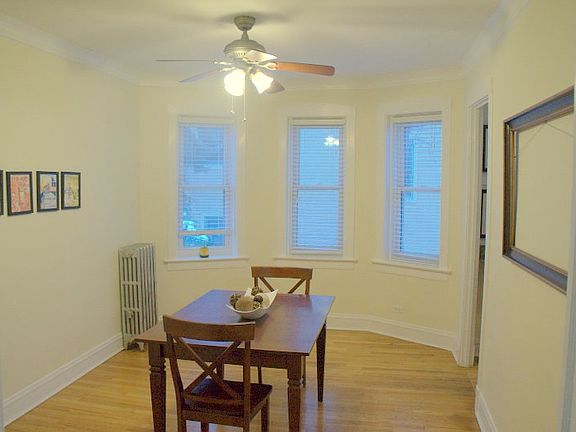 4th image of 419 Wisconsin Ave APT 2W