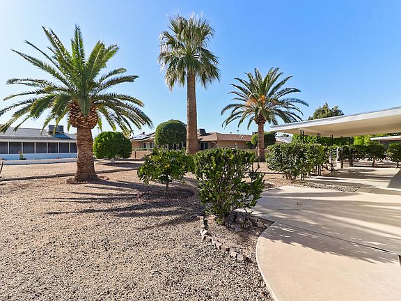 5th image of 10522 W Kingswood Cir