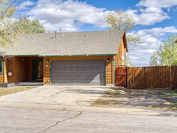 3rd image of 3309 Fitzpatrick Dr