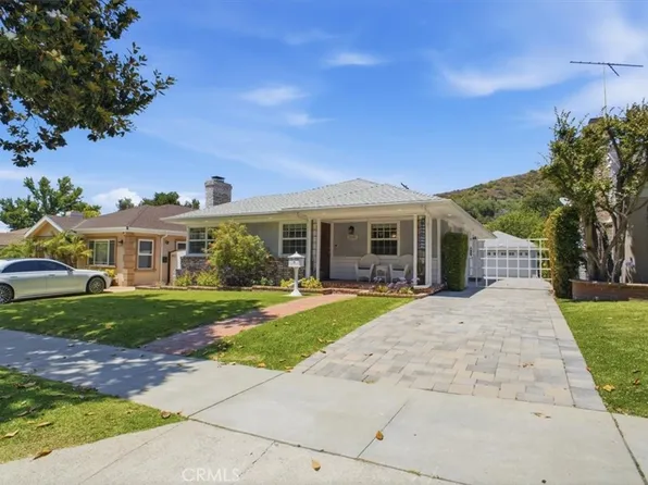 2049 E Glenoaks Blvd, Glendale, CA 91206