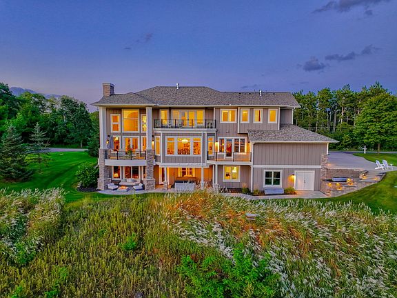 2nd image of 19 Birkmose Park Ln
