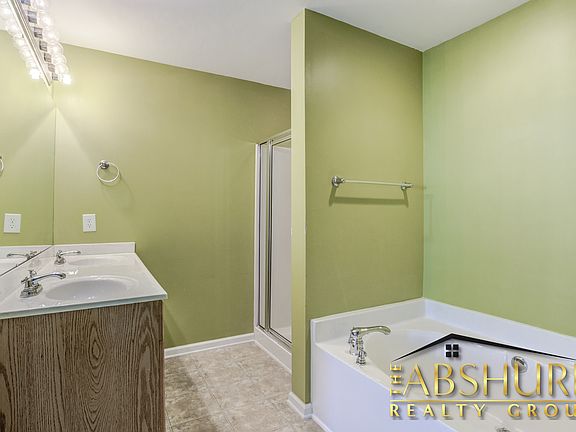 3rd image of 2136 Sunny Cove Dr #1