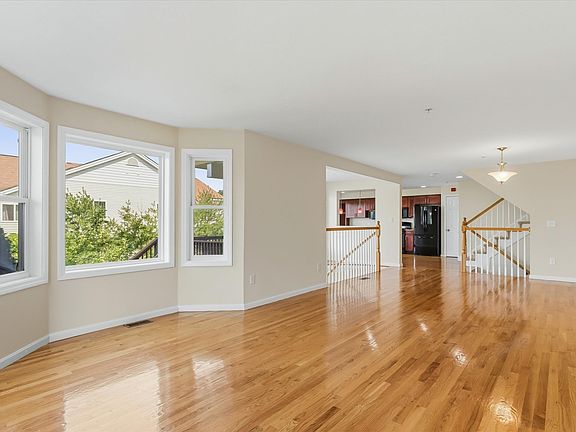 5th image of 354 America Blvd #354