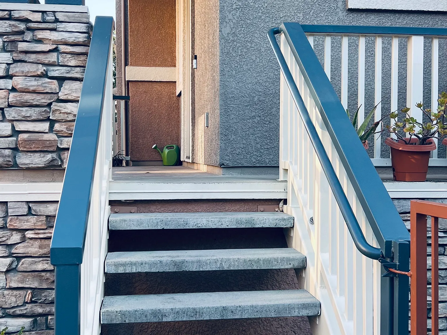 3 bed, 2.5 bath, 1864 sqft, $4,400 — Photo 3