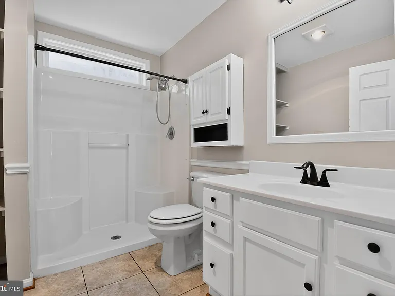 5118 Coach Ct — Photo 21