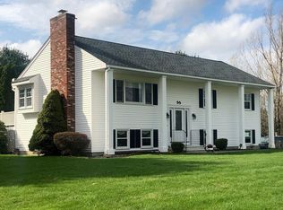 33 Blackstone St, Mendon, MA 01756