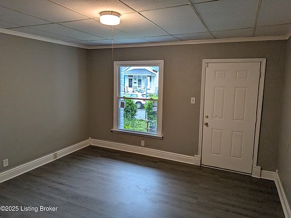 2nd image of 619 Lynn St
