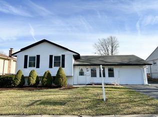 847 Central Ave, Matteson, IL 60443