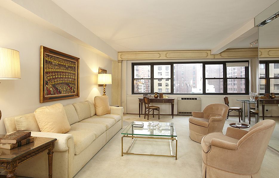 1st image of 165 E 72nd St APT 8D