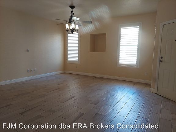 3rd image of 5855 Valley Dr Unit 1104