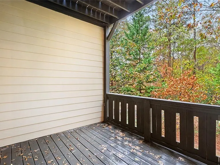 4324 Laurel Creek Ct SE — Photo 16