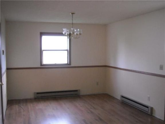 4th image of 813 N Spencer St