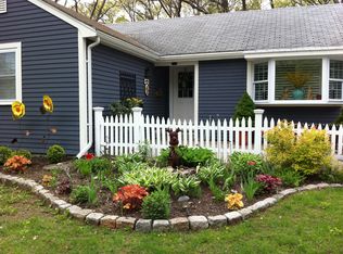 11 Briarwood Cir, Needham, MA 02494