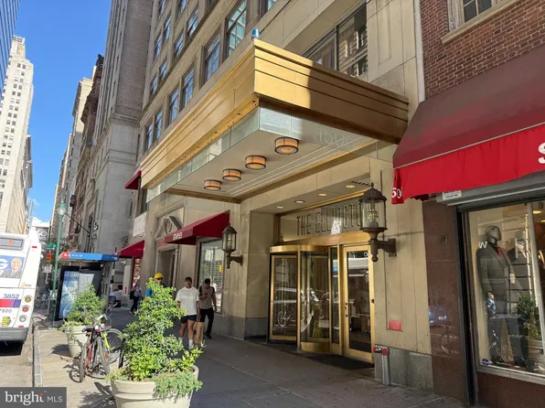 1500 Chestnut St APT 10F, Philadelphia, PA 19102