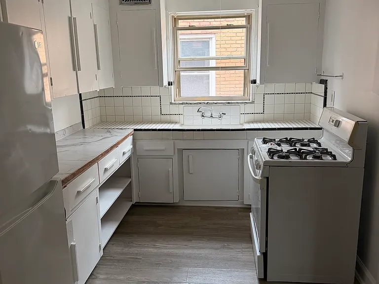 4494 W Jefferson Ave #2 — Photo 7