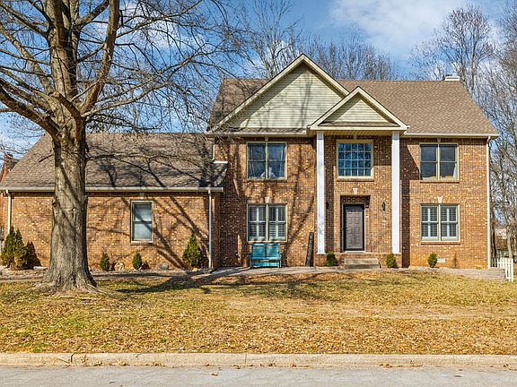 2nd image of 213 Longwood Ln
