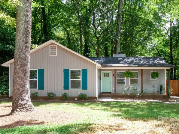 1540 Lakedell Dr, Charlotte, NC 28215