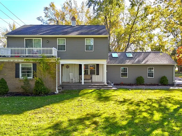 985 Center Rd, Buffalo, NY 14224
