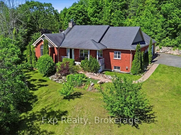 54 Murray Harrington Rd, Quinte West, ON K8V 5P6