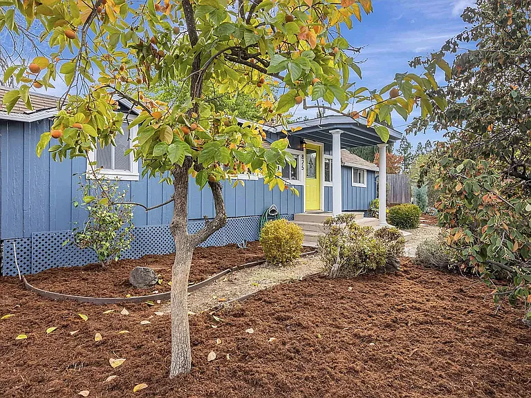 825 Golf Club Cir — Photo 15