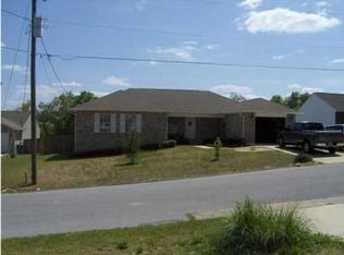3412 Skymaster Ct, Crestview, FL 32539