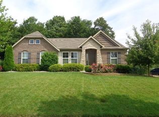 1426 Woodbury Glen Dr, Amelia, OH 45102