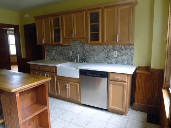 154 Glendale Rd #2, Quincy, MA 02169